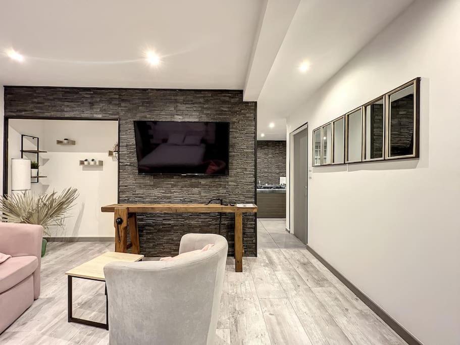 Dream Loft Jacuzzi - Sauna Brest Exterior photo